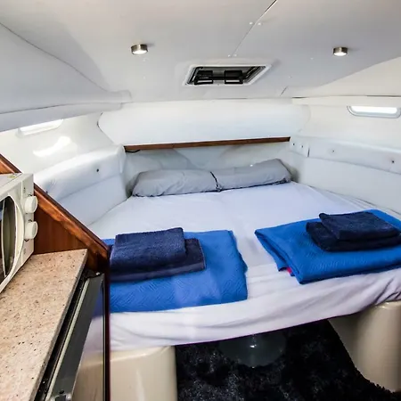 보트호텔 Cozy Boat To Unwind By The Ocean *