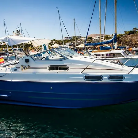 Botel Cozy Boat To Unwind By The Ocean Puerto Calero